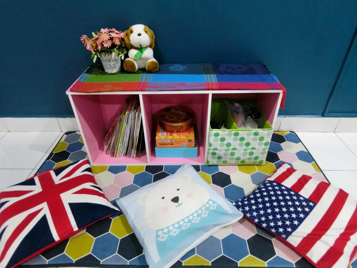 Little Family Homestay Malacca Екстериор снимка