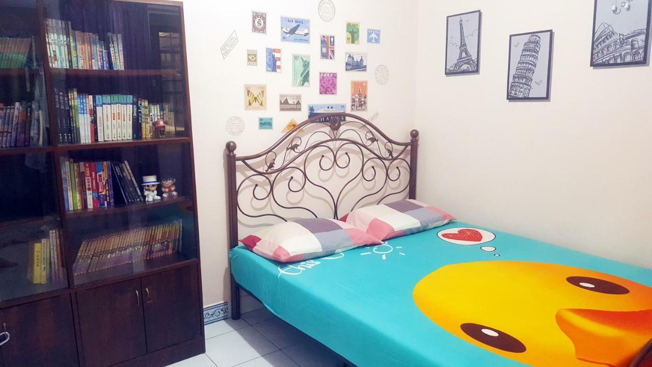 Little Family Homestay Malacca Екстериор снимка