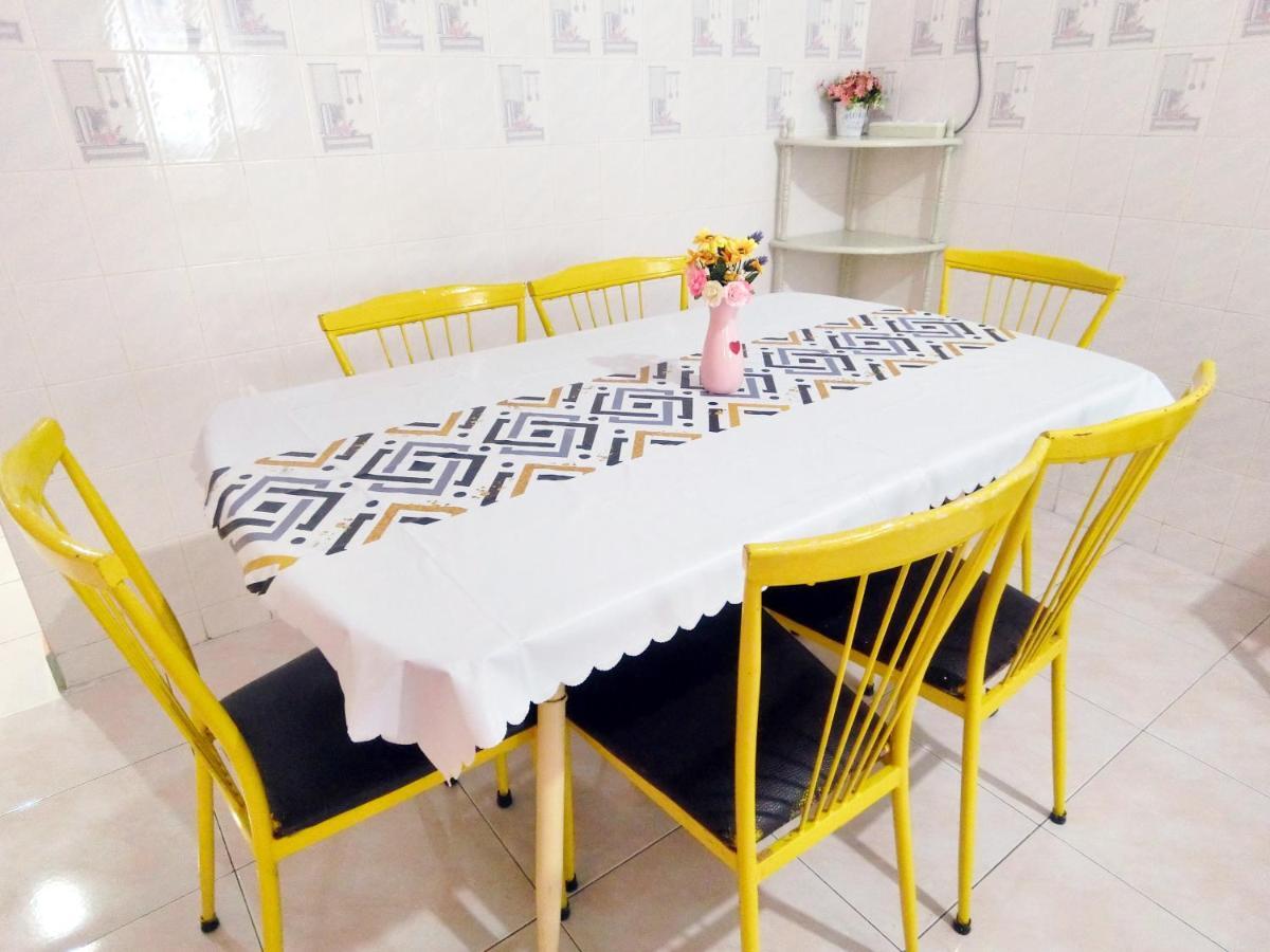Little Family Homestay Malacca Екстериор снимка